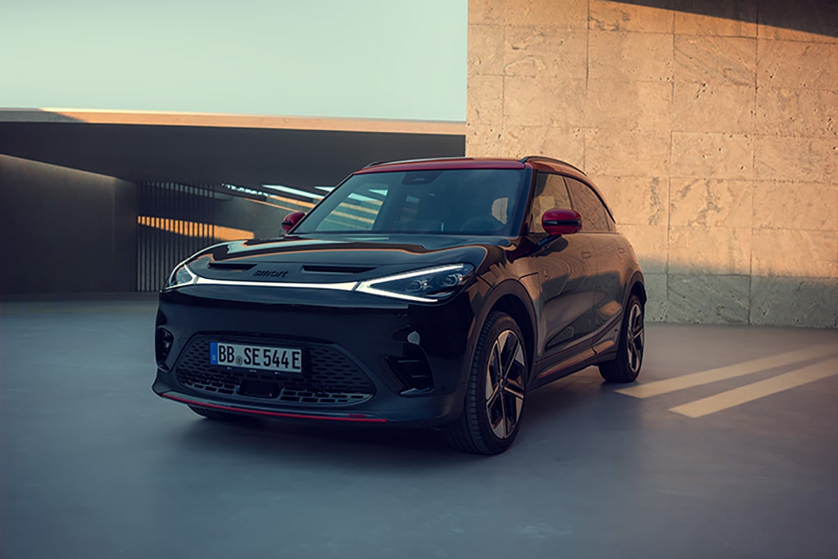 smart #1 BRABUS vor Skyline