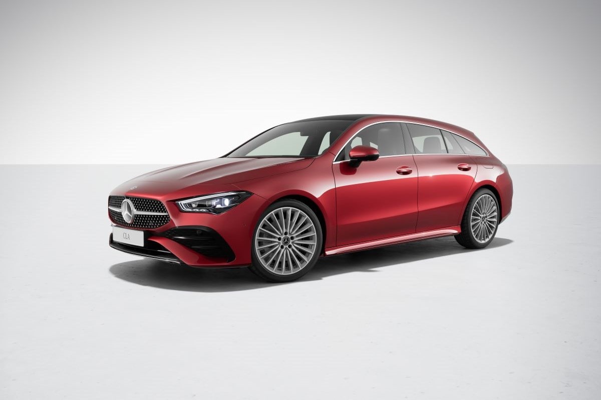 Mercedes-Benz CLA Shooting Brake Modell 2024 in MANUFAKTUR patagonienrot metallic (993U) Baureihe X118