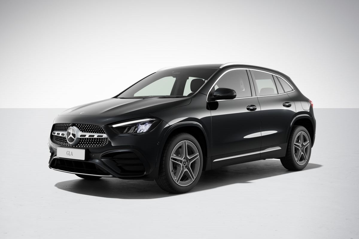 Mercedes-Benz GLA Kompakt SUV Modell 2024 in  Lackierung  kosmosschwarz (191U) Baureihe W247 