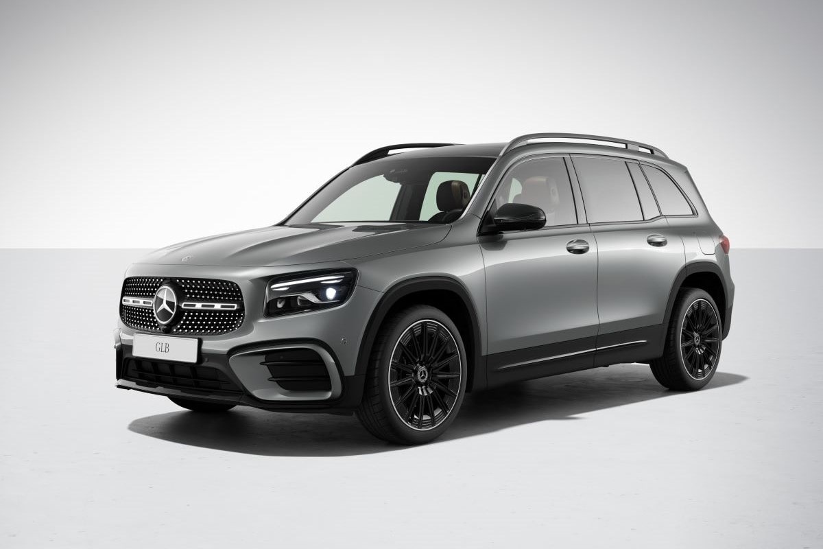 Mercedes-Benz GLB Modell 2024 in Lackierung  mountaingrau (787U) Baureihe X247