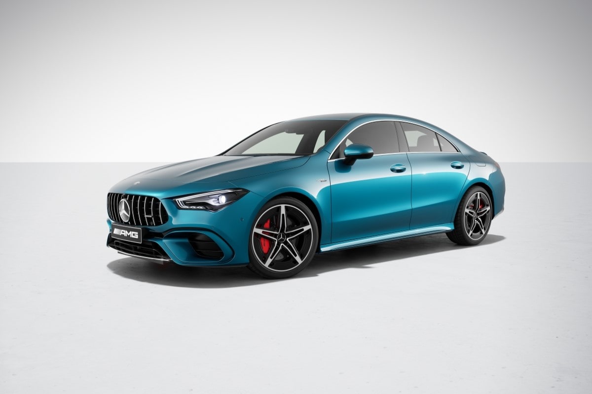 mercedes-amg_cla_45_s_coupe_baureihe_c118_in_hyperblau_metallic_888u_-_taunus-auto_in_wiesbaden_und_idstein-min