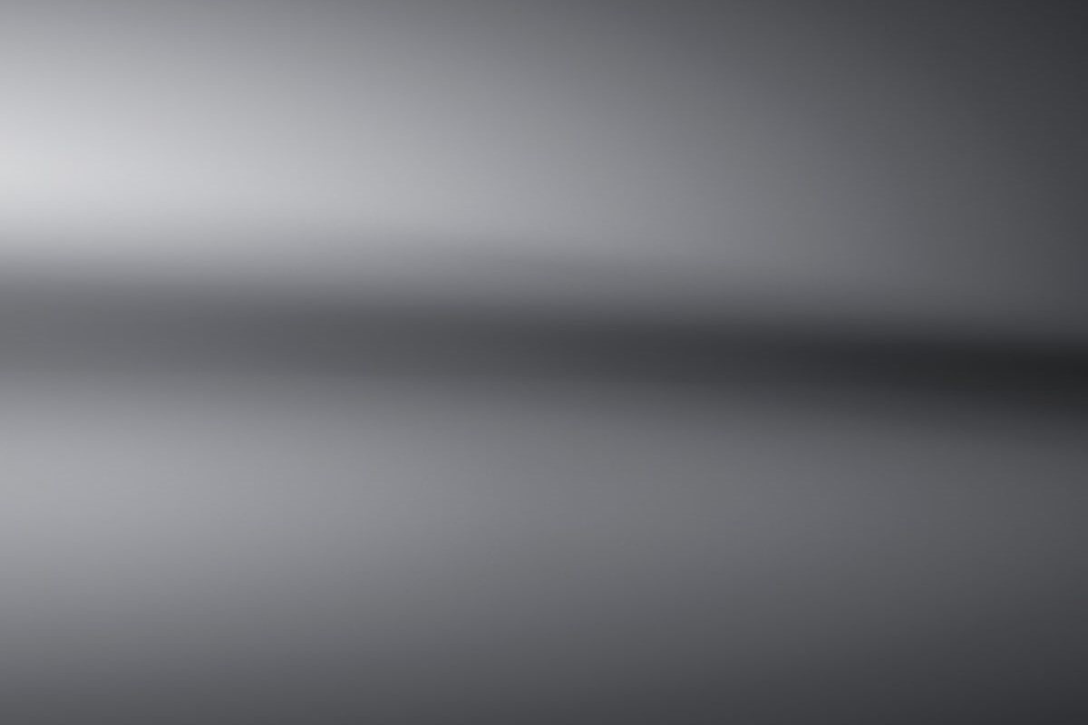 Mercedes-Benz Lackierung MANUFAKTUR Platin magno (051U)