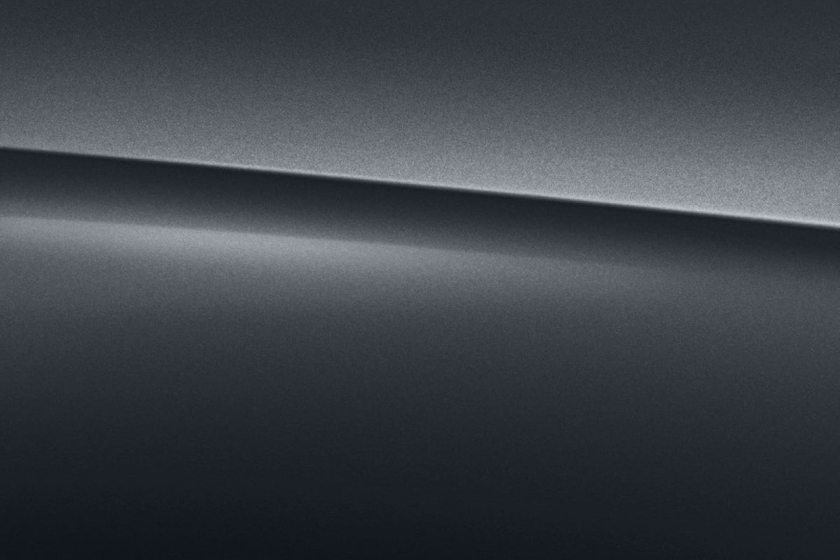 farbmuster_mercedes-benz_lackierung_tenoritgrau_metallic_7755-min