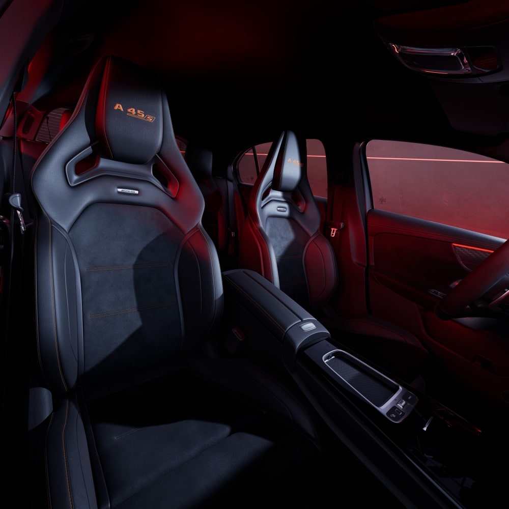 mercedes-amg_a-klasse_baureihe_w177_-_interieur_3_-_taunus-auto-min