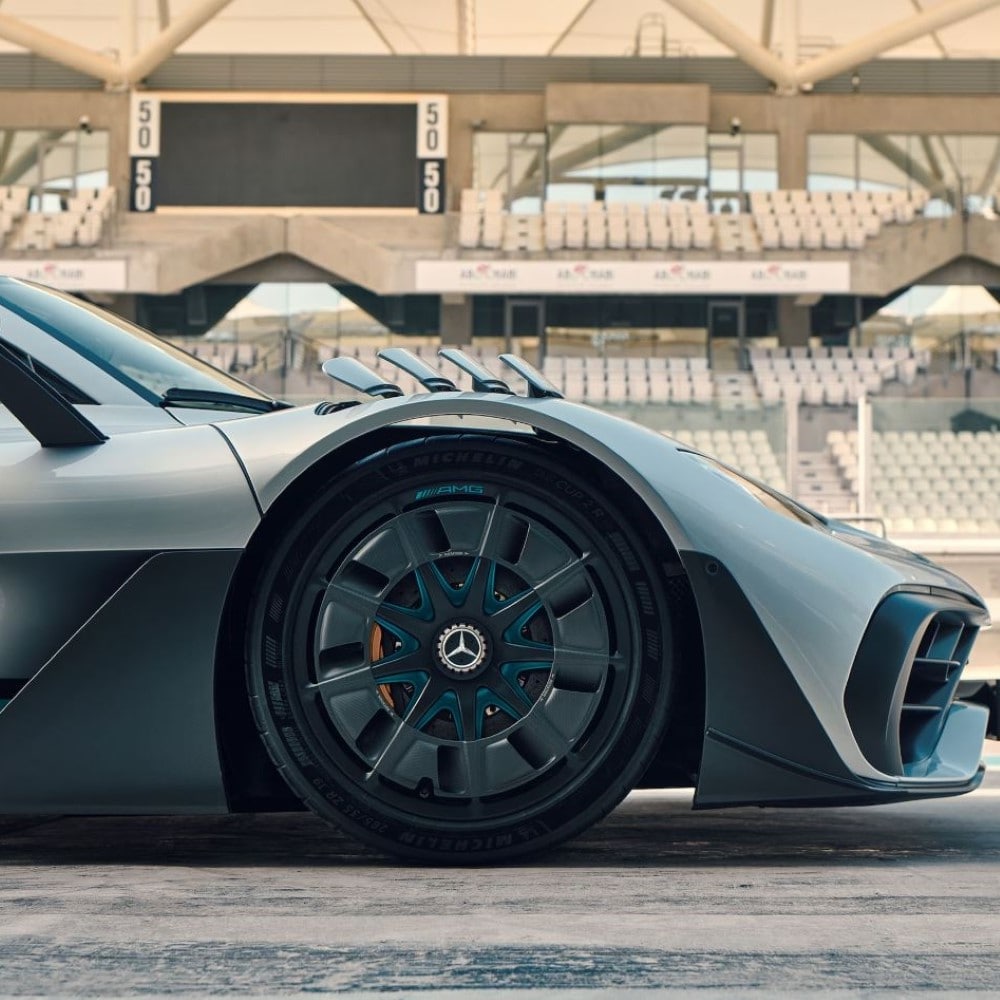 mercedes-amg_one_-_exterieur_7_-_taunus-auto_in_wiesbaden-min