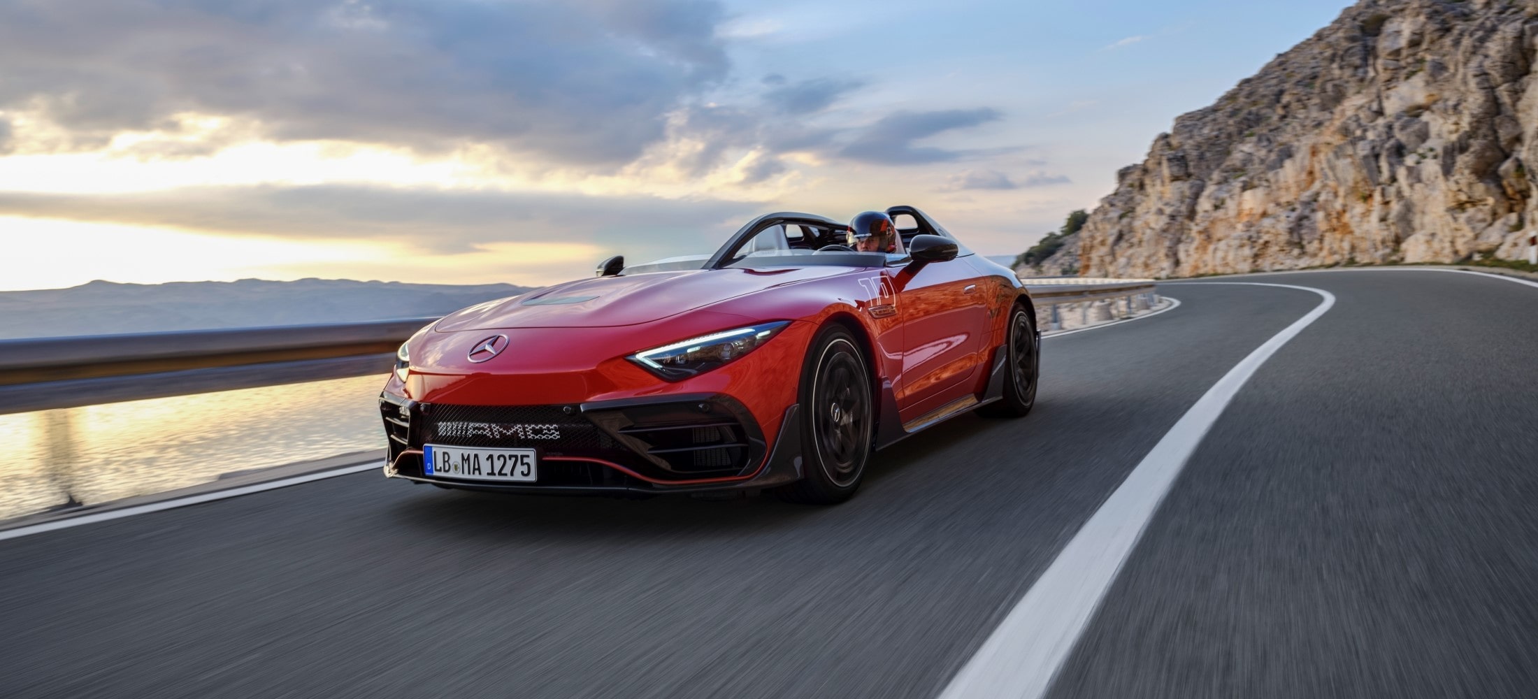 Der Mercedes-AMG PureSpeed. Der Mercedes-AMG PureSpeed.