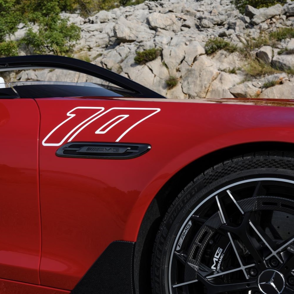 mercedes-amg PureSpeed 10 Lufteinlass und Felge