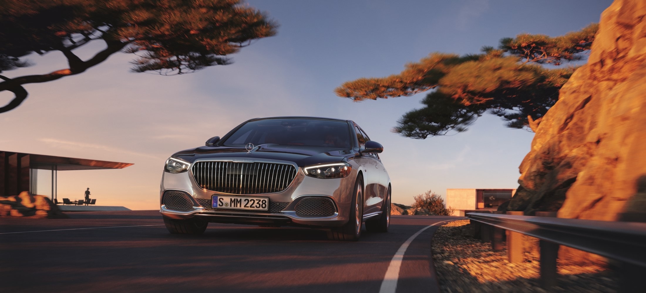 Mercedes-Maybach Header