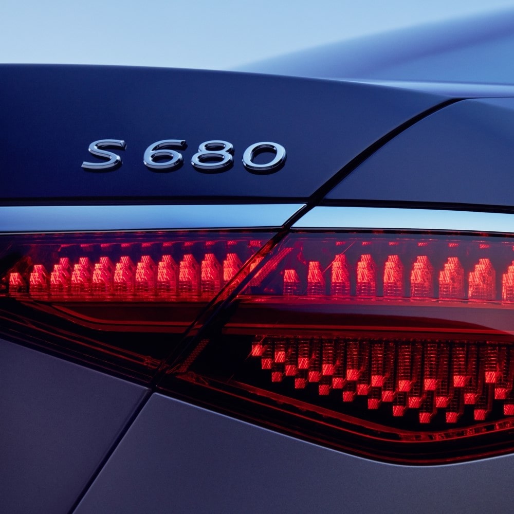 mercedes-maybach_s-klasse_baureihe_z223_haute_voiture_-_exterieur_6_-_taunus-auto-min