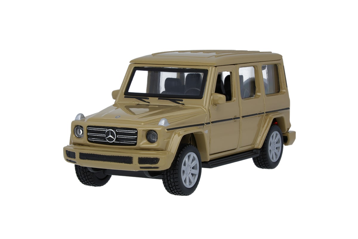 zu sehen ist eine beige G-Klasse W463